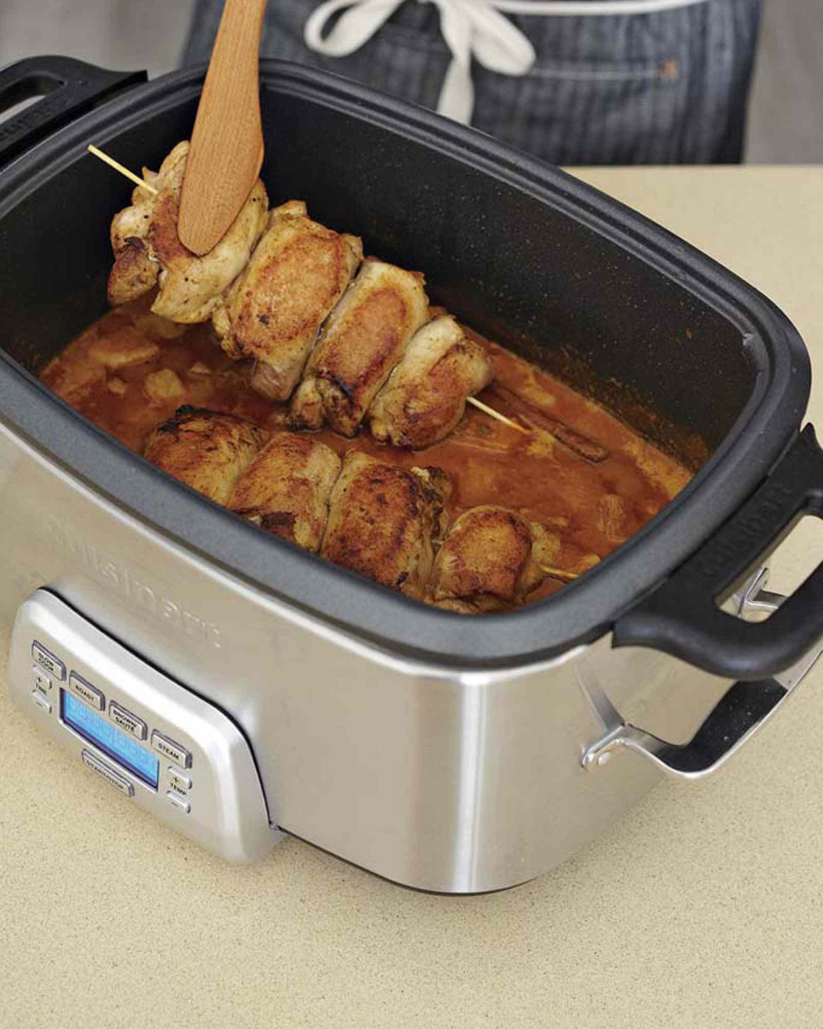 Cuisinart MSC-800 7-quart stainless steel multicooker with programmable slow cook, roast, sauté, and steam functions